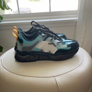 Mazino Light Blue and Black Shoes